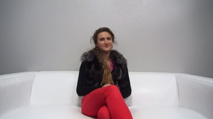 1. Download full pics of Olina (19) from czechcasting.com