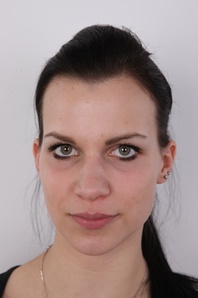 1. Download full pics of Michaela (22) from czechcasting.com