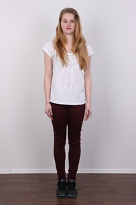 2. Download full pics of Lucie (18) from czechcasting.com