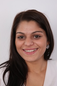 1. Download full pics of Lucie (20) from czechcasting.com