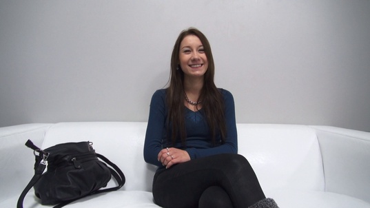 1. Download full pics of Ingrid (20) from czechcasting.com