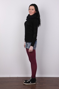 3. Download full pics of Denisa (18) from czechcasting.com