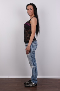 3. Download full pics of Petra (27) from czechcasting.com