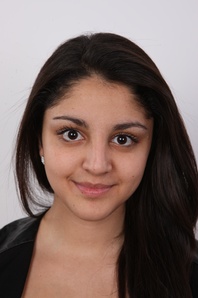 1. Download full pics of Virginie (19) from czechcasting.com