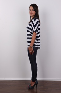 3. Download full pics of Petra (26) from czechcasting.com