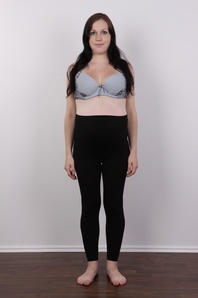 4. Download full pics of Edita (25) from czechcasting.com