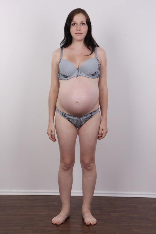 6. Download full pics of Edita (25) from czechcasting.com