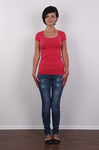 2. Download full pics of Katerina (29) from czechcasting.com