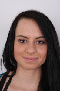 1. Download full pics of Nikola (19) from czechcasting.com