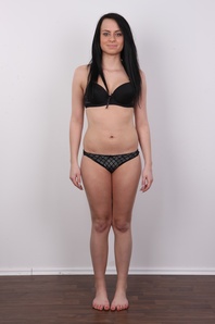 7. Download full pics of Nikola (19) from czechcasting.com