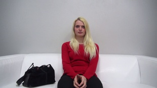 1. Download full pics of Jaroslava (18) from czechcasting.com