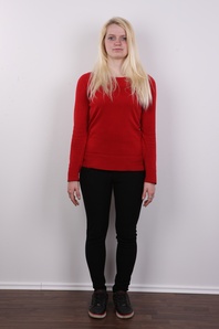 2. Download full pics of Jaroslava (18) from czechcasting.com