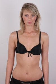 6. Download full pics of Klara (23) from czechcasting.com