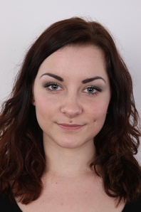 1. Download full pics of Katka (20) from czechcasting.com