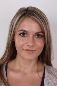 1. Download full pics of Brigita (24) from czechcasting.com