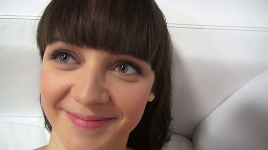 5. Download full pics of Veronika (21) from czechcasting.com