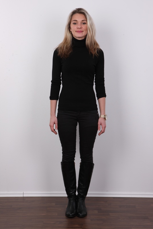 2. Download full pics of Derek (22) from czechcasting.com