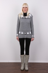 2. Download full pics of Dana (50) from czechcasting.com