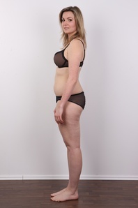 8. Download full pics of Milena (21) from czechcasting.com