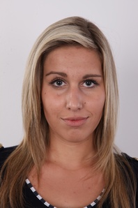1. Download full pics of Lucie (21) from czechcasting.com