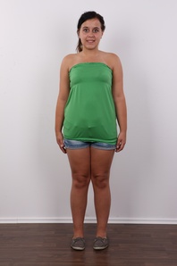 2. Download full pics of Sabina (18) from czechcasting.com