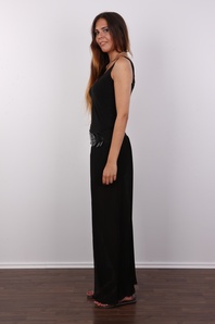 3. Download full pics of Aneta (21) from czechcasting.com