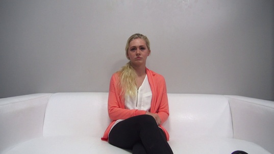 1. Download full pics of Marketa (26) from czechcasting.com