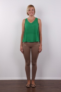 2. Download full pics of Barbora (27) from czechcasting.com