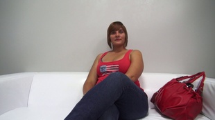 1. Download full pics of Lenka (31) from czechcasting.com