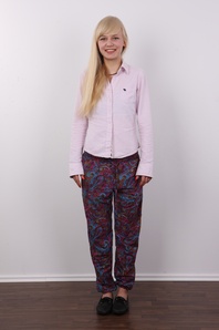 2. Download full pics of Aneta (20) from czechcasting.com