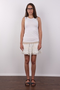 2. Download full pics of Ria (20) from czechcasting.com