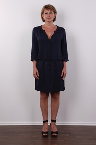 2. Download full pics of Pavlina (50) from czechcasting.com