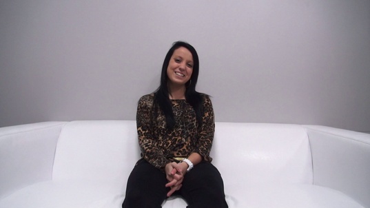 1. Download full pics of Michaela (21) from czechcasting.com