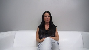 1. Download full pics of Alena (31) from czechcasting.com