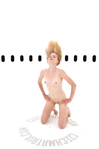 Czech Casting: Lenka (27) 360°