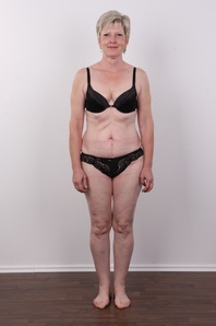 7. Download full pics of Jitka (54) from czechcasting.com