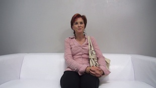 1. Download full pics of Veronika (39) from czechcasting.com