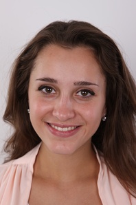 1. Download full pics of Ina (19) from czechcasting.com