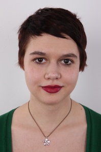 1. Download full pics of Adela (21) from czechcasting.com