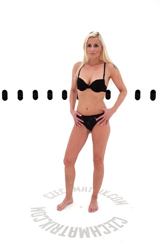 Czech Casting: Nikol (36) 360°