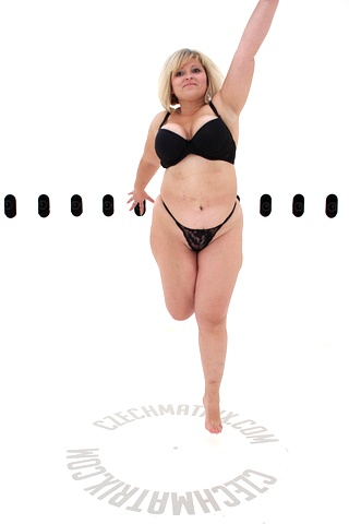 Czech Casting: Sylvia (44) 360°