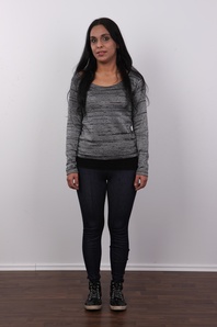 2. Download full pics of Monika (25) from czechcasting.com