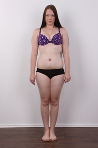 7. Download full pics of Marketa (18) from czechcasting.com