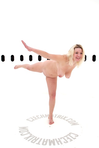 Czech Casting: Katerina (27) 360°