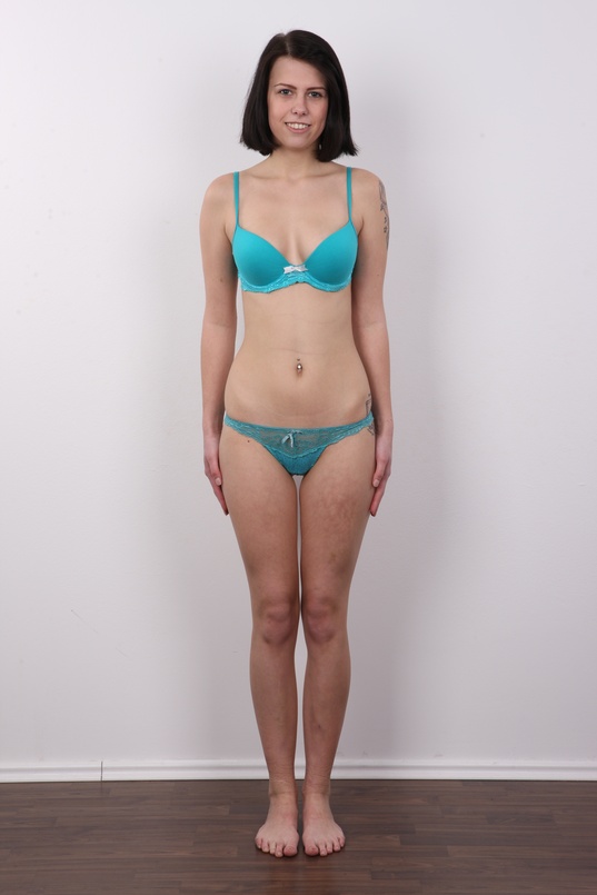 7. Download full pics of Lucka (21) from czechcasting.com