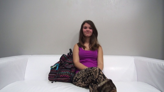 1. Download full pics of Zuzana (19) from czechcasting.com