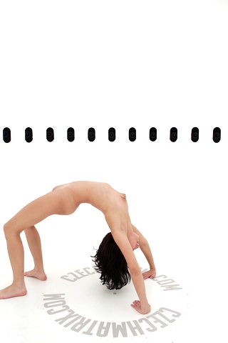 Czech Casting: Nikol (19) 360°