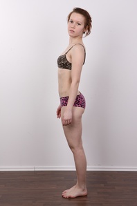 8. Download full pics of Klara (24) from czechcasting.com