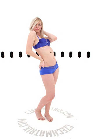 Czech Casting: Lilia (27) 360°