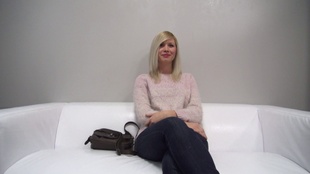 1. Download full pics of Lilia (27) from czechcasting.com